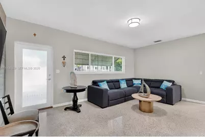 8 Ocean View Blvd, Key Largo, FL 33037 - Photo 16