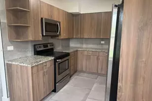 14240 S Biscayne River Rd, Miami, FL 33161 - Photo 4