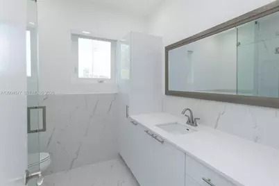 1690 Daytonia Rd, Miami Beach, FL 33141 - Photo 48