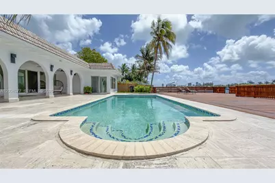1690 Daytonia Rd, Miami Beach, FL 33141 - Photo 30