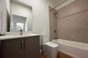 12554 SW 194th St, Miami, FL 33177 - Photo 16