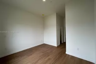 12552 SW 194th St, Miami, FL 33177 - Photo 8