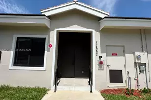 12552 SW 194th St, Miami, FL 33177 - Photo 2