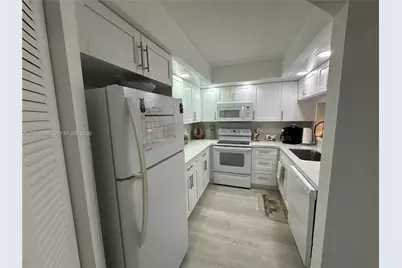 12650 SW 6th St #412K, Pembroke Pines, FL 33027 - Photo 2