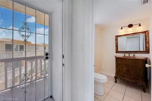1551 NE Miami Gardens Dr, Miami, FL 33179 - Photo 4