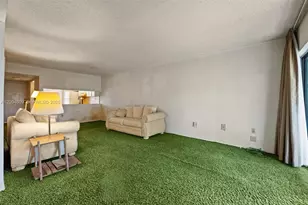 709 Curtiss Pkwy, Miami Springs, FL 33166 - Photo 10