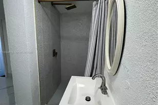 2796 SW 34th Ct, Miami, FL 33133 - Photo 4
