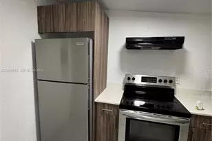 2796 SW 34th Ct, Miami, FL 33133 - Photo 6