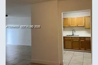 6950 W 6th Ave #415, Hialeah, FL 33014 - Photo 6