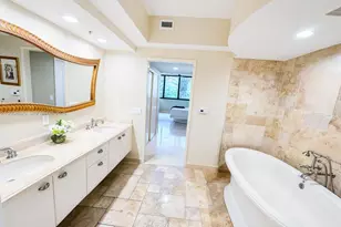 333 Las Olas Way, Fort Lauderdale, FL 33301 - Photo 14