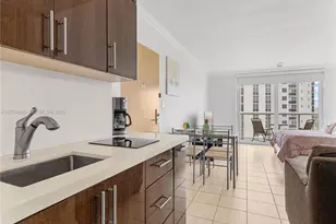 19201 Collins Ave, Sunny Isles Beach, FL 33160 - Photo 12
