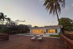 1690 Daytonia Rd, Miami Beach, FL 33141 - Photo 36