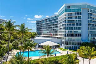 600 Grapetree Dr, Key Biscayne, FL 33149 - Photo 2