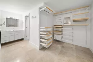 600 Grapetree Dr, Key Biscayne, FL 33149 - Photo 40