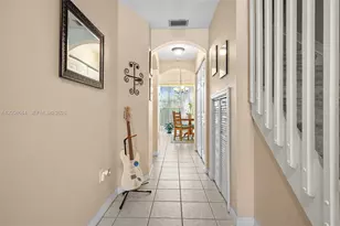 4948 Tradewinds Ter, Dania Beach, FL 33312 - Photo 6