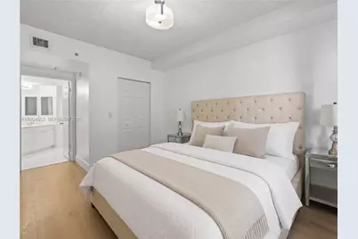 17145 N Bay Rd #4311, Sunny Isles Beach, FL 33160 - Photo 4
