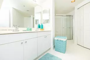 17145 N Bay Rd, Sunny Isles Beach, FL 33160 - Photo 6