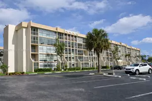 501 Three Islands Boulevard, Hallandale Beach, FL 33009 - Photo 4