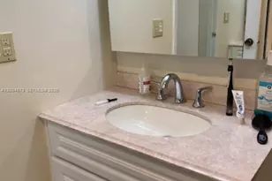 100 Edgewater Dr, Coral Gables, FL 33133 - Photo 10
