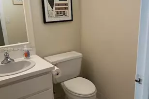 100 Edgewater Dr, Coral Gables, FL 33133 - Photo 6
