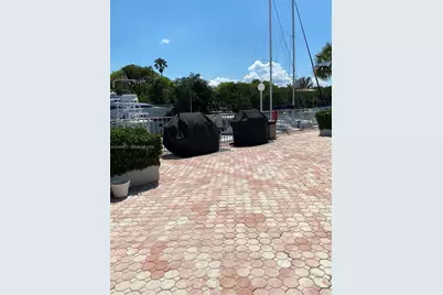 100 Edgewater Dr #102, Coral Gables, FL 33133 - Photo 16