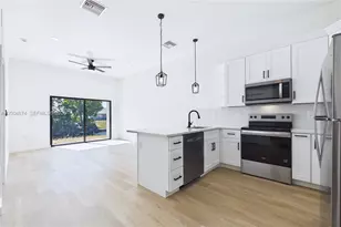 542/544 SE 6th Terrace, Other City - In The State Of Florida, FL 33990 - Photo 2