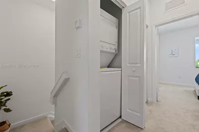 20655 NE 7th Pl, Miami, FL 33179 - Photo 10