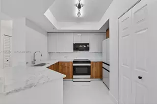 2401 NE 65th St, Fort Lauderdale, FL 33308 - Photo 6