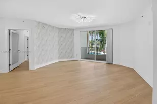2401 NE 65th St, Fort Lauderdale, FL 33308 - Photo 8
