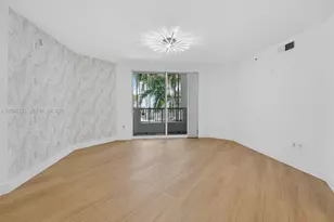 2401 NE 65th St, Fort Lauderdale, FL 33308 - Photo 16
