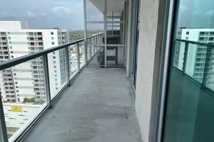 79 SW 12th St, Miami, FL 33130 - Photo 8