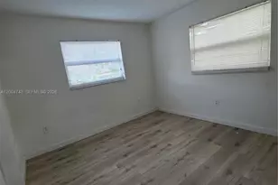 1111 NW 19th Ave, Miami, FL 33125 - Photo 12