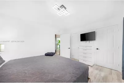 1050 Harrison St #0, Hollywood, FL 33019 - Photo 26