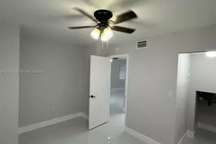5127 SW 123rd Ave, Cooper City, FL 33330 - Photo 16