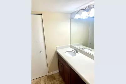 6601 SW 116th Ct #403, Miami, FL 33173 - Photo 12