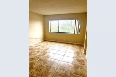 6601 SW 116th Ct #403, Miami, FL 33173 - Photo 10