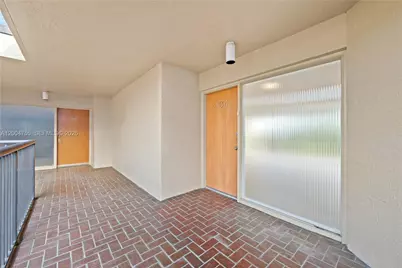 6601 SW 116th Ct #403, Miami, FL 33173 - Photo 2