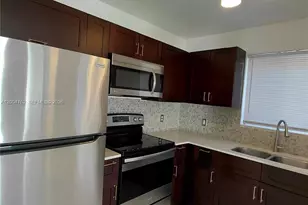 5641 NW 15th St, Lauderhill, FL 33313 - Photo 2