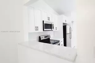 6960 NW 174th Terrace, Hialeah, FL 33015 - Photo 8