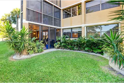 16175 Golf Club Rd #113, Weston, FL 33326 - Photo 2
