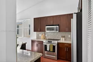 875 Savannah Falls Dr, Weston, FL 33327 - Photo 12