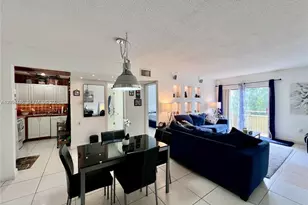 17530 NW 68th Ave, Hialeah, FL 33015 - Photo 26