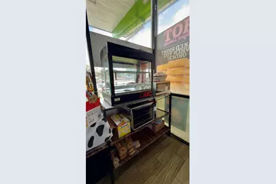 Farm Store Coral Gables, Miami, FL 33134 - Photo 10