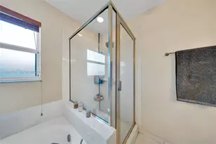 8906 SW 221st Terrace, Cutler Bay, FL 33190 - Photo 34