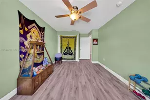 8906 SW 221st Terrace, Cutler Bay, FL 33190 - Photo 26