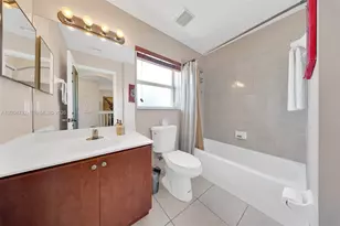 8906 SW 221st Terrace, Cutler Bay, FL 33190 - Photo 28