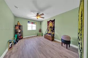 8906 SW 221st Terrace, Cutler Bay, FL 33190 - Photo 24