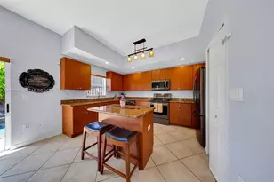 8906 SW 221st Terrace, Cutler Bay, FL 33190 - Photo 10