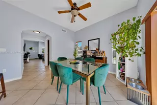 8906 SW 221st Terrace, Cutler Bay, FL 33190 - Photo 18