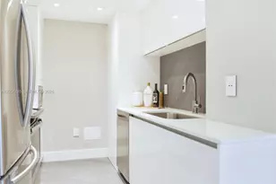 10275 Collins Ave, Bal Harbour, FL 33154 - Photo 4